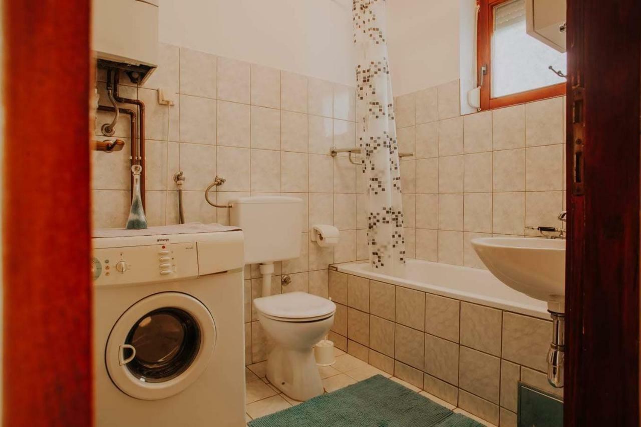 Villa Hacijenda à Vukovar Extérieur photo